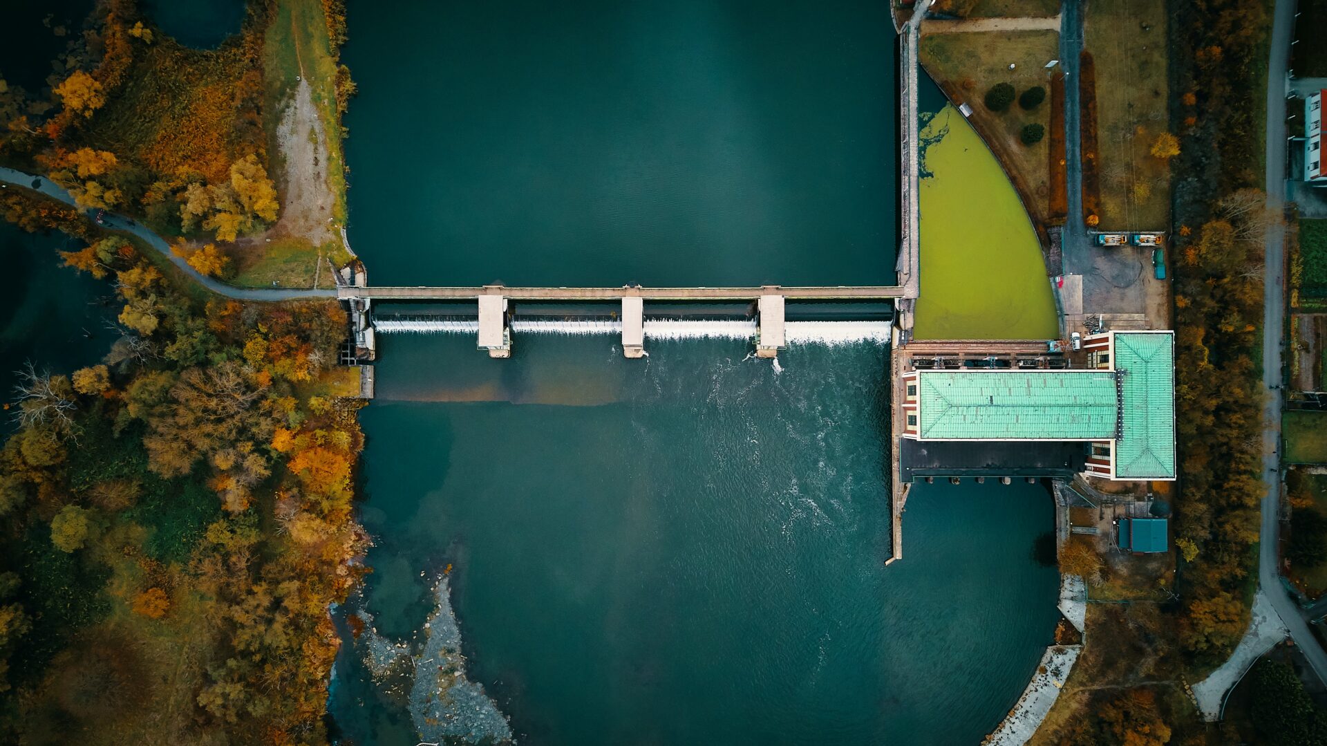 L’entreprise Visi’eau drone intervient pour les missions d’inspections de barrages en France et les Missions de levée de doute en région Rhône-Alpes.
