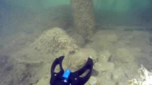 Inspection sous-marin de piliers de pontons au lac privée en Haute-Savoie